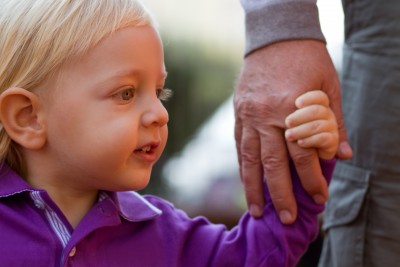 Los abuelos son importantes en la educación de los niños