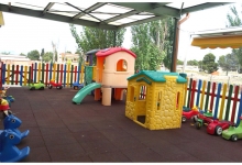 Escuela Infantil Kidsco Zaragoza Patio Cubierto